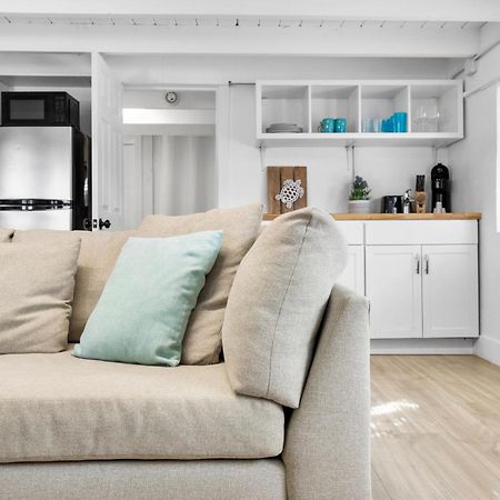 Alani Bay Designer Condos 포트 로더데일 외부 사진