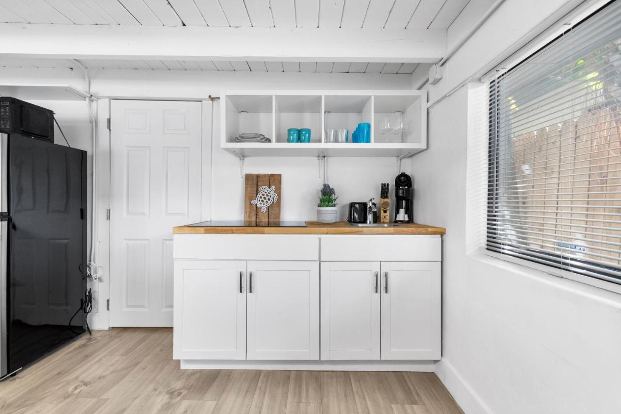 Alani Bay Designer Condos 포트 로더데일 외부 사진