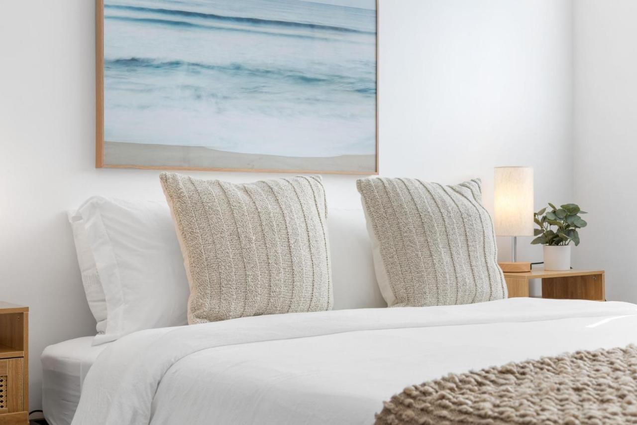 Alani Bay Designer Condos 포트 로더데일 외부 사진