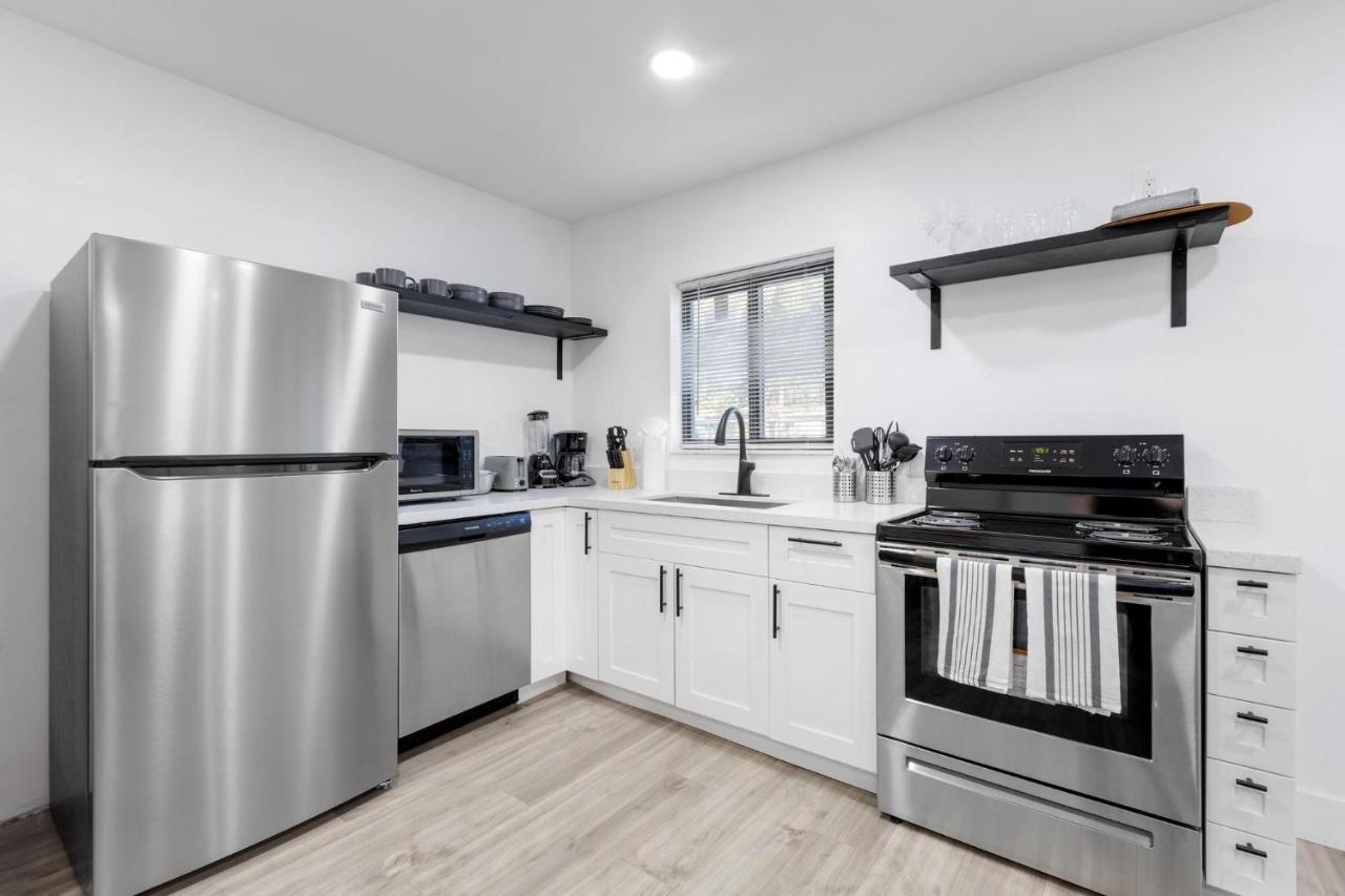 Alani Bay Designer Condos 포트 로더데일 외부 사진