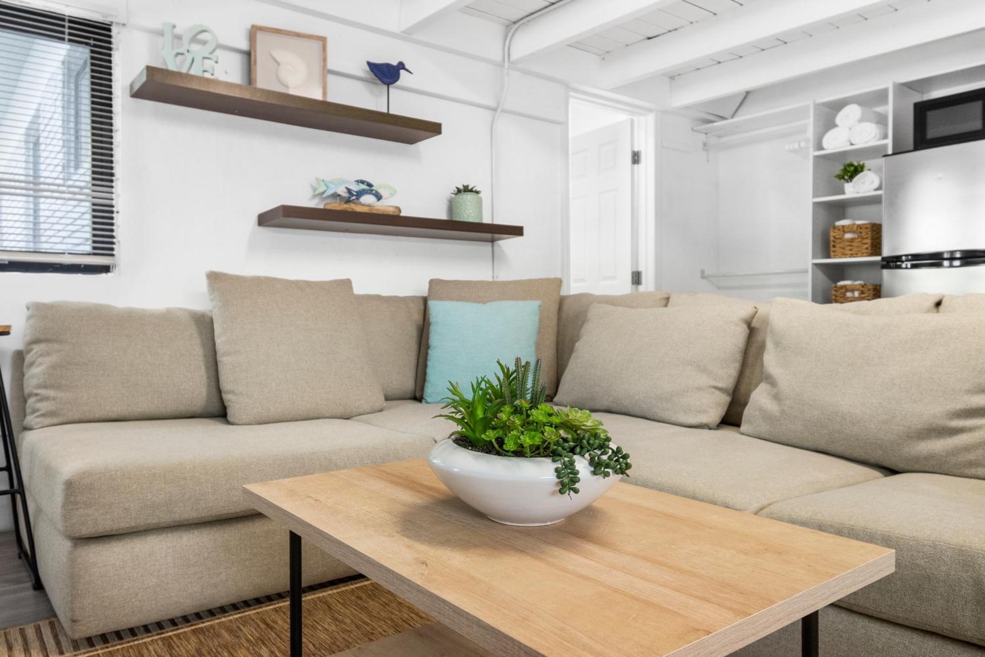 Alani Bay Designer Condos 포트 로더데일 외부 사진
